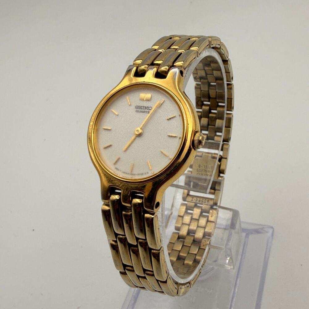 Elegant Vintage Seiko Ladies Gold-Tone Quartz Dress Watch Working New Battery